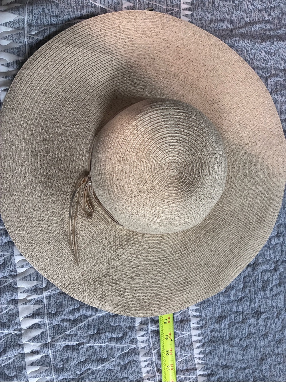 Banana Republic Women’s Sun Hat Sz S/M sparkle